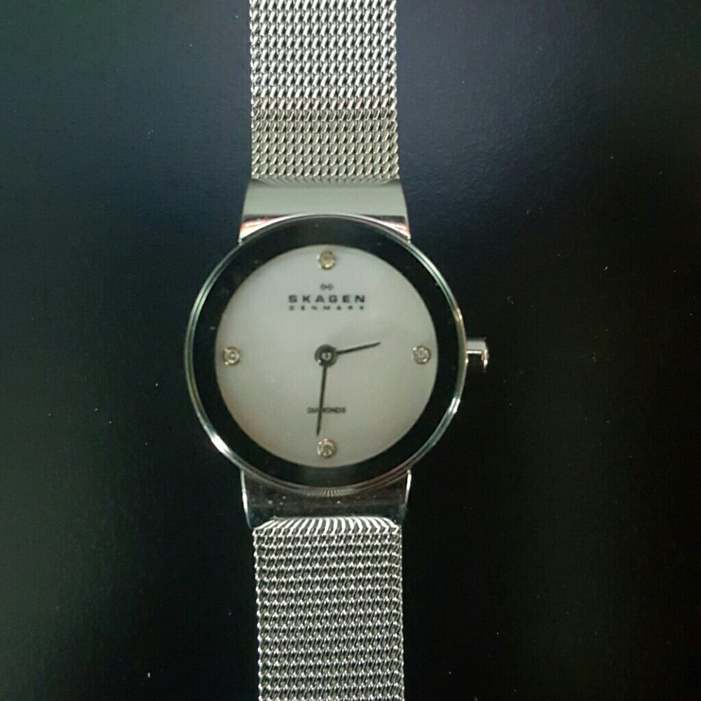 Gorgeous skagen watch!